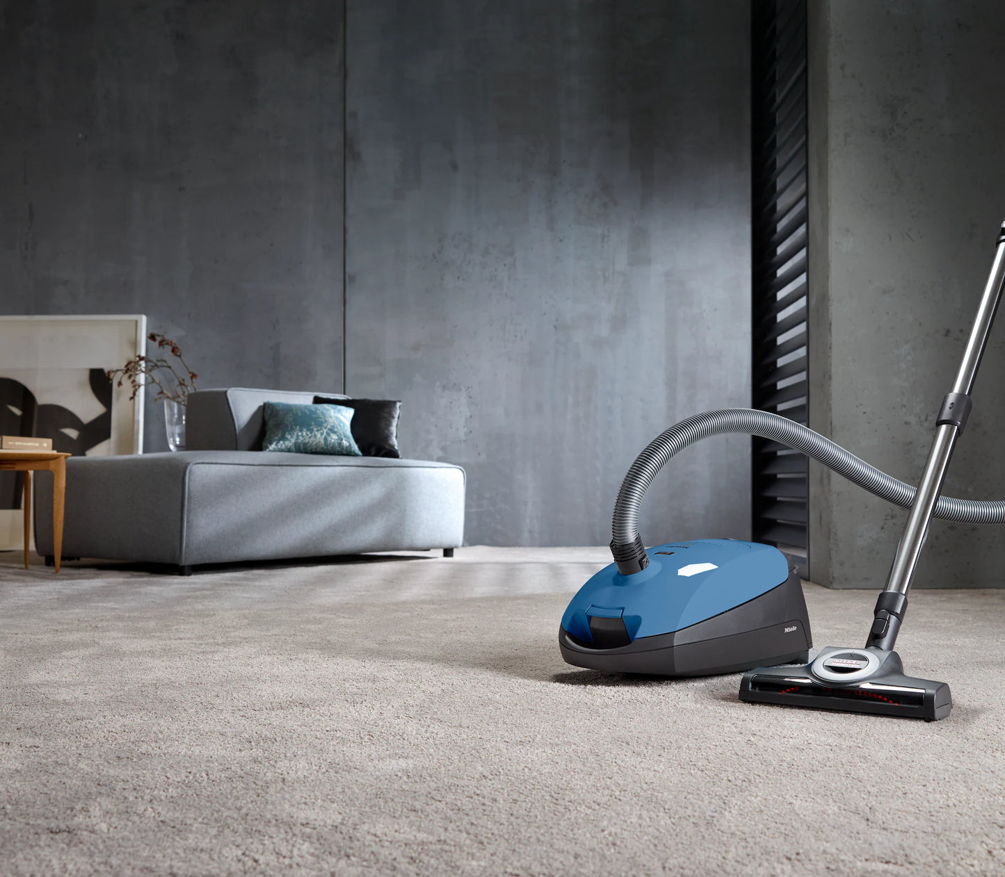Miele Classic C1 Turbo Team PowerLine - SBAN0 Tech blue