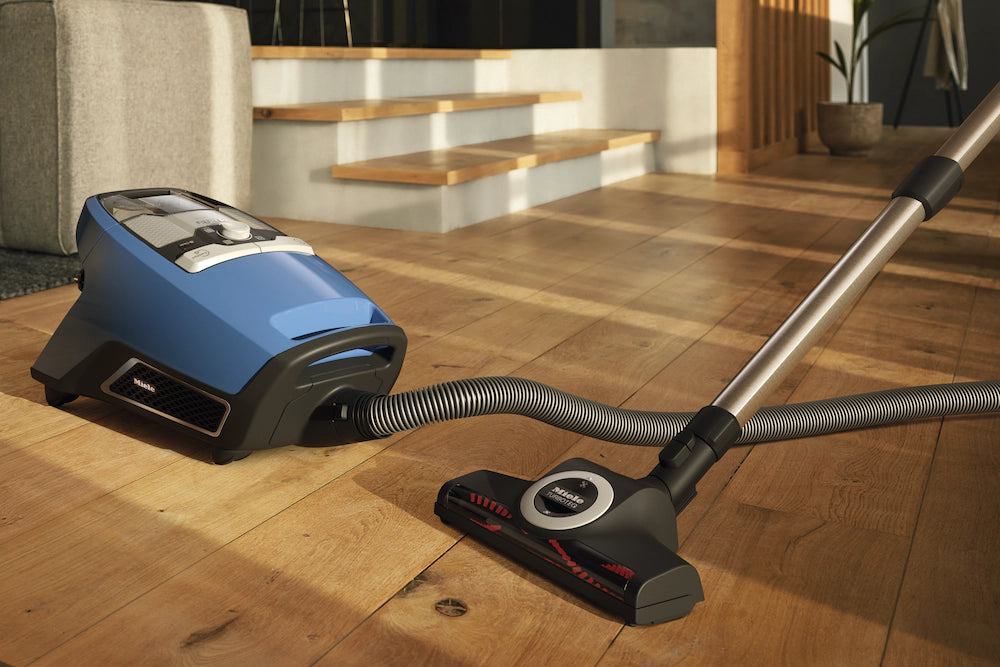 Miele Blizzard CX1 TurboTeam PowerLine Tech Blue