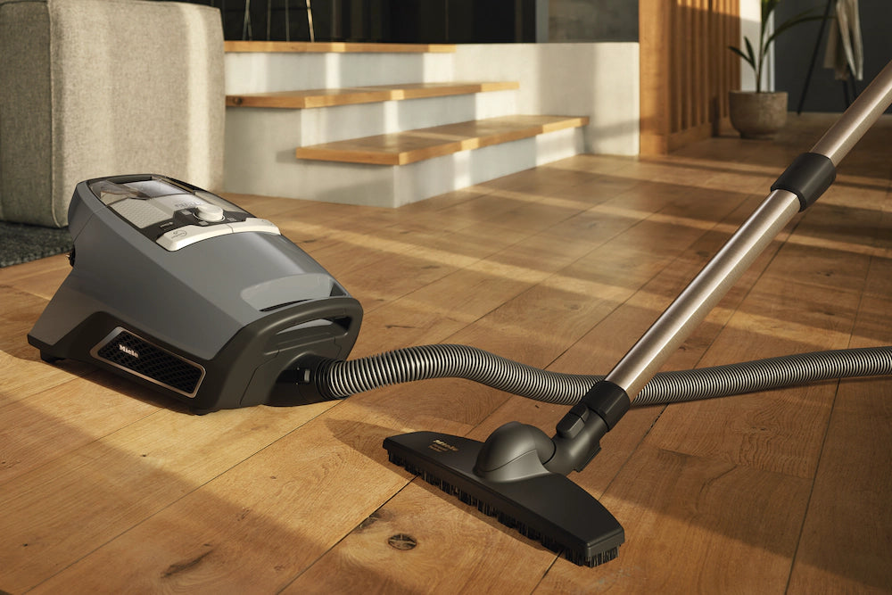 Miele Blizzard CX1 PureSuction PowerLine Graphite Grey