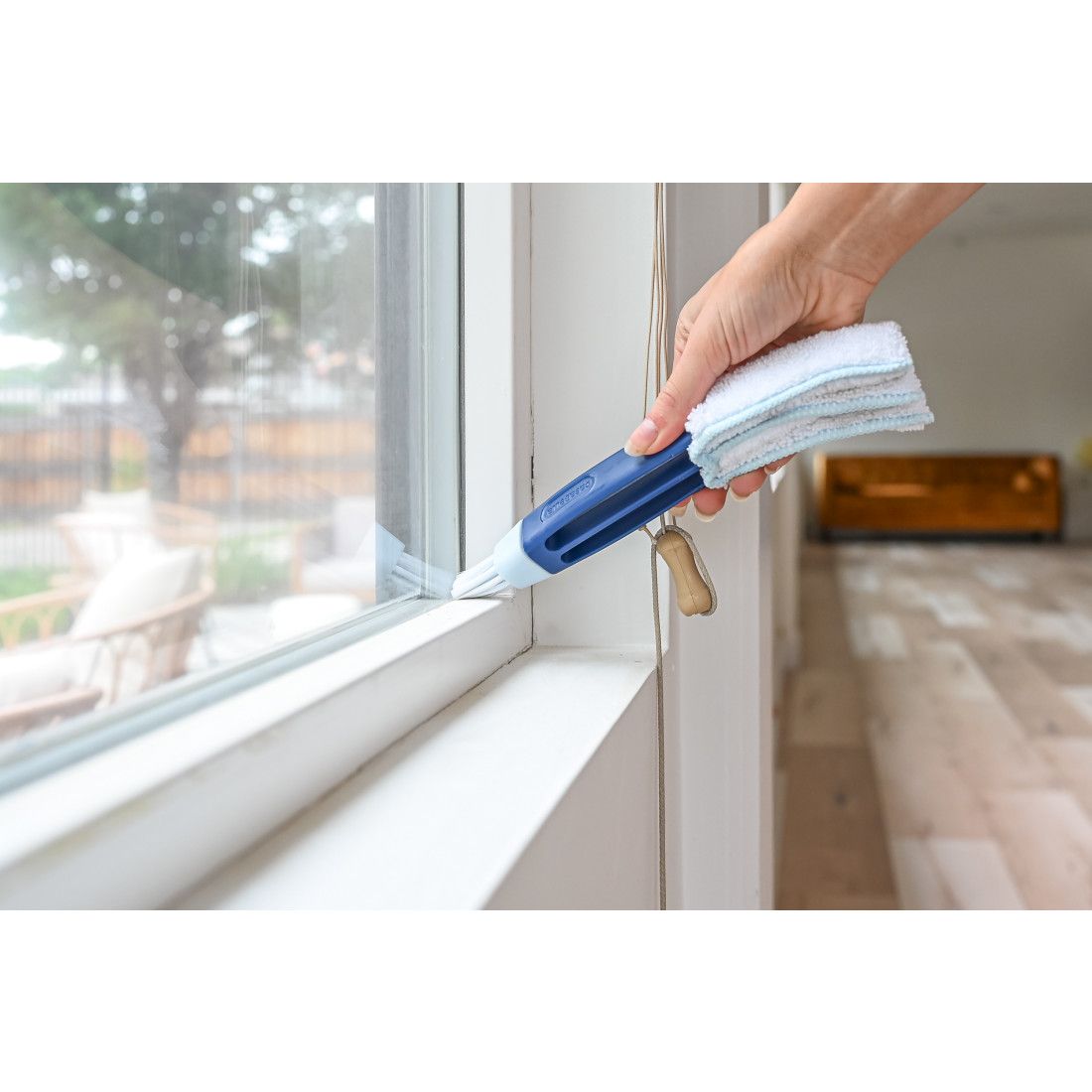 Casabella Blinds Duster