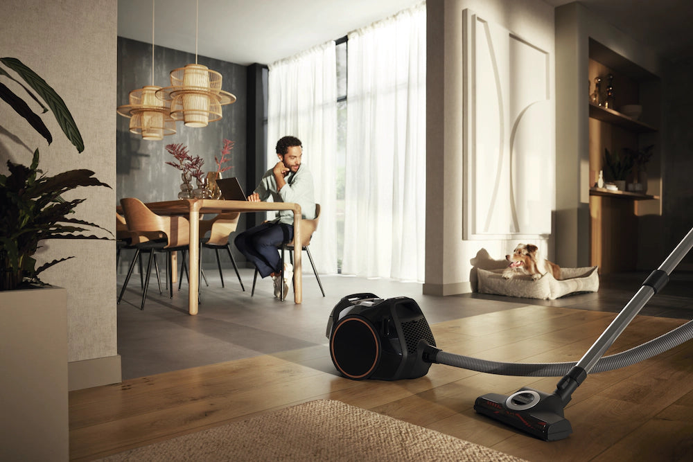Miele Boost CX1 Cat & Dog Obsidian Black