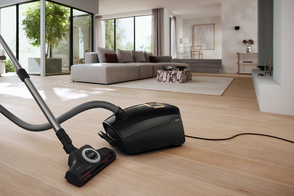 Miele Guard L1 Cat & Dog Obsidian black